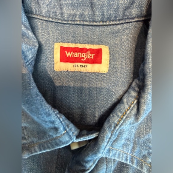 Wrangler | Men’s Authentic’s Weather Anything Shirt. Size: M/M/ - Picture 7 of 12